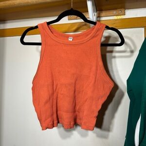 Uniqlo Ribbed Racer Back Cropped Tank Top